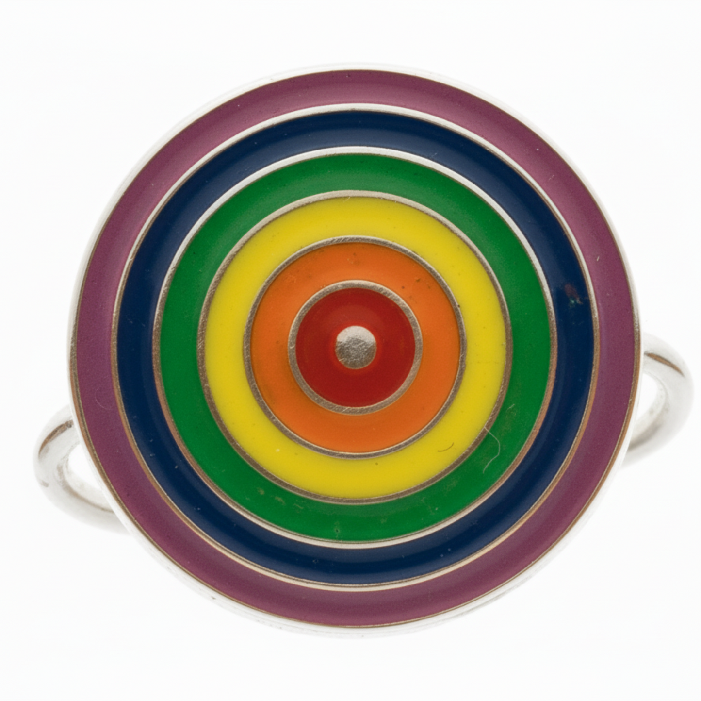 Anello in argento 925 con lastra circolare raffigurante i colori dell’arcobaleno. Linea LGBT. Un gioiello artigianale che celebra libertà e amore.