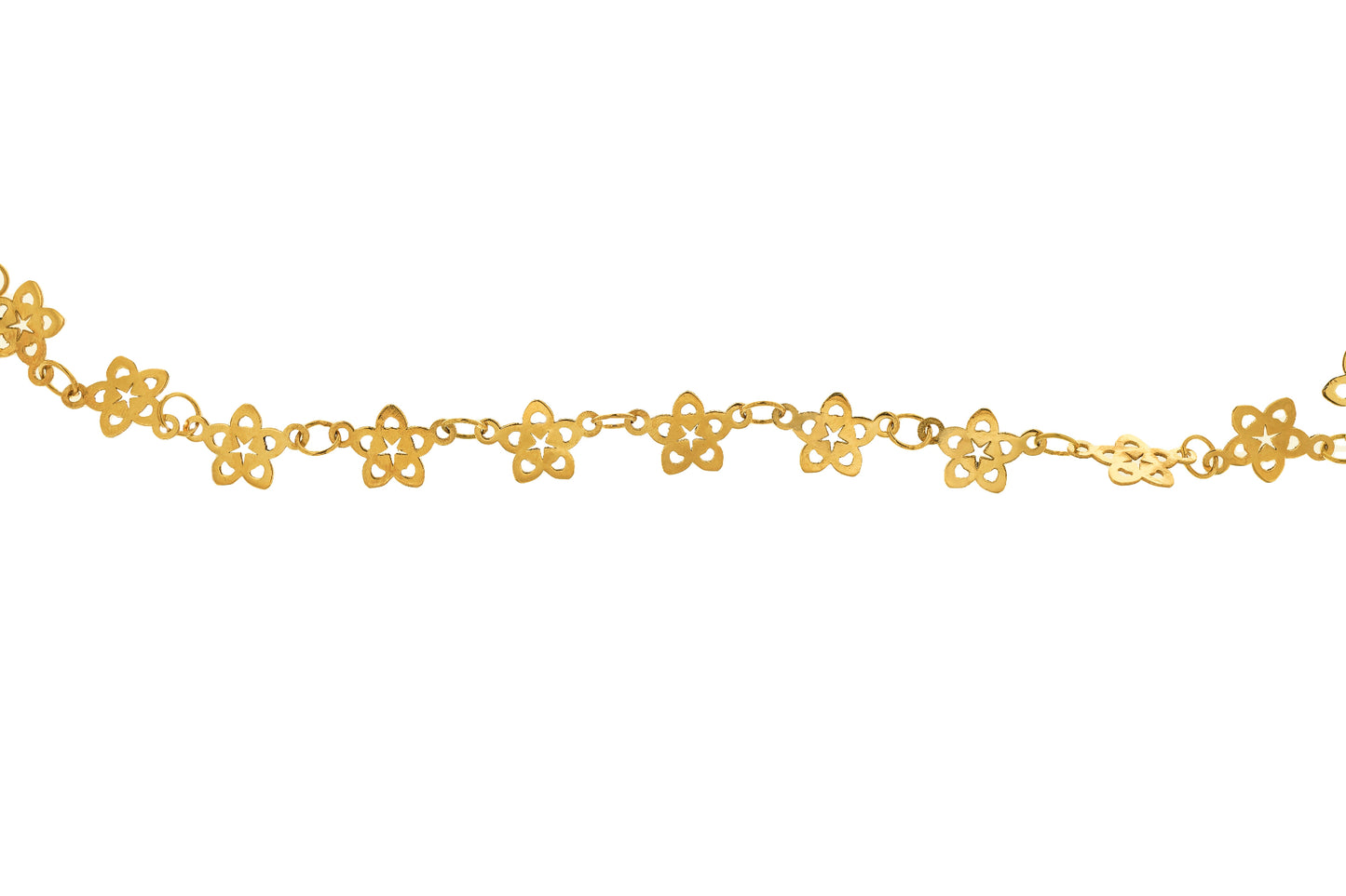 Questo girocollo in oro è un intreccio raffinato di piccoli fiori traforati, uniti tra loro per formare una catena leggera e delicata. Il metallo, dal colore caldo e brillante, riflette la luce con eleganza. Il tocco è liscio e sottile, ma la lavorazione artigianale aggiunge una sensazione di autenticità e unicità. Il girocollo è realizzato con taglio laser e rifinito a mano, unendo tradizione e innovazione nel nostro laboratorio orafo a Livorno.