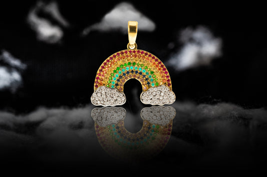 ✨ Ciondolo Arcobaleno: 45 giorni di arte orafa tra oro, pietre preziose e passione