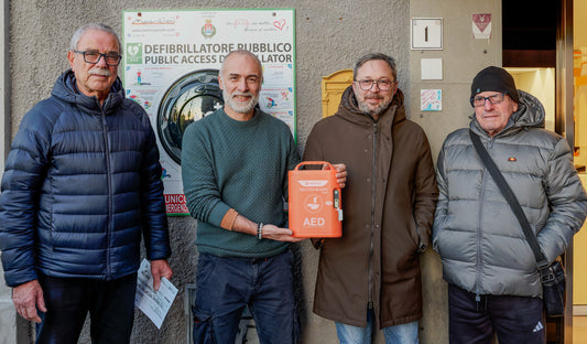 🫀 Abbiamo messo un defibrillatore. Non un cartello.