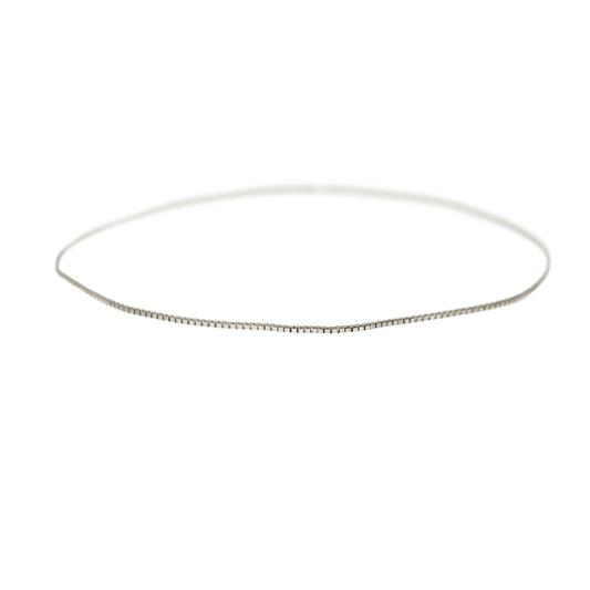 Bracciale saldato al polso realizzato nel nostro laboratorio orafo a Livorno, un’esperienza unica da vivere e portare sempre con sé