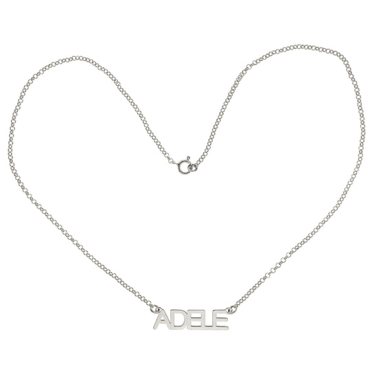 Collana artigianale in argento 925, personalizzabile con il nome che scegli. Elegante, leggera e significativa, è il regalo ideale a 50 €.